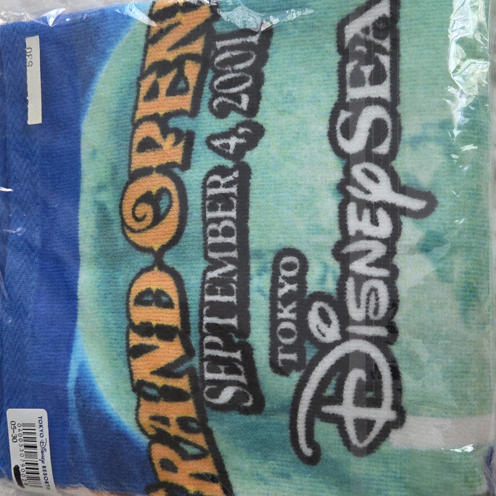 Tokyo DisneySea Grand Opening Hand Towel